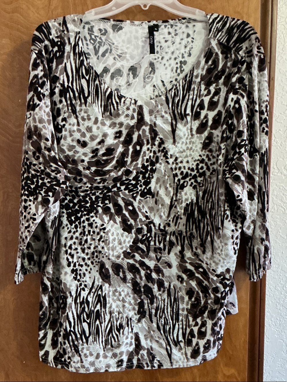 Animal Print V-Neck Long Sleeve Top - Brown/Black